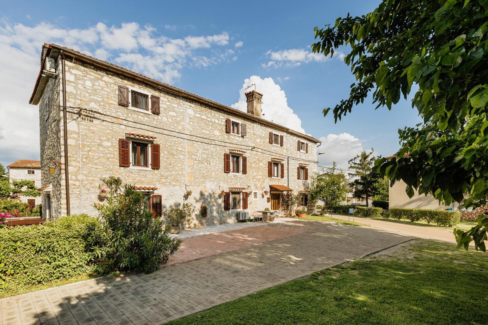 Apartments Mirna Stress Free Babici Kültér fotó
